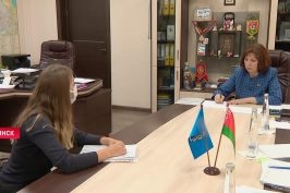 «Это вообще безобразие». Наталья Кочанова провела приём граждан в Минске, и вот с какой проблемой к ней пришли