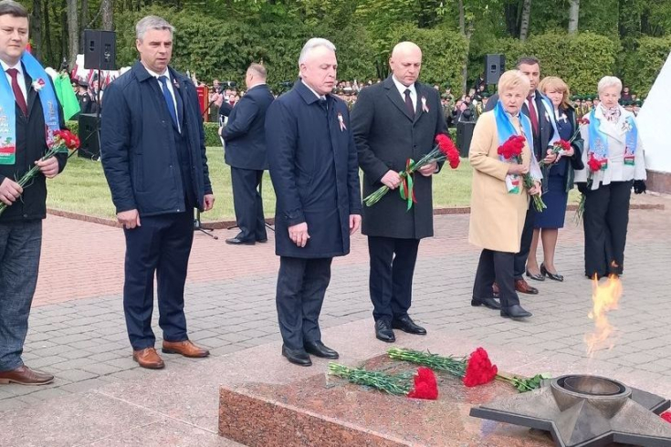 А.Жамойда: мы едины — в этом есть наша сила А.Жамойда: мы едины — в этом есть наша сила