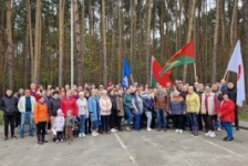 Член Совета Республики 
А. Карпицкий принял
 участие в субботнике

