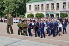 Член Совета Республики С.Анюховский 
принял участие в республиканском празднике «Последний звонок»