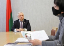 Член Президиума Совета Республики С.Рачков провел личный прием граждан 