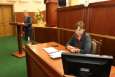 Е. Серафинович провела внеочередную сессию Лидского районного Совета депутатов