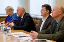 Член Совета Республики А.Щастный провел диалоговую площадку