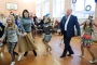 Участие члена Президиума Совета Республики В.Лисковича в новогодней благотворительной акции «Наши дети»
