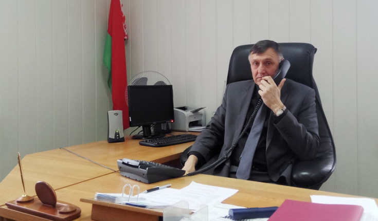 Член Совета Республики А.Шолтанюк провел «прямую телефонную линию» Член Совета Республики А.Шолтанюк провел «прямую телефонную линию»