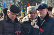 Член Совета Республики А.Неверов принял участие в возложении цветов к мемориалу «Вечный огонь»