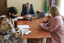 Член Совета Республики А.Неверов провел личный прием граждан