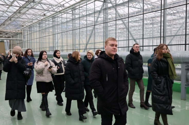 Член Совета Республики А.Багель встретился с участниками слета молодых специалистов Могилевской области в ОАО «Рассвет им. К.П.Орловского» Член Совета Республики А.Багель встретился с участниками слета молодых специалистов Могилевской области в ОАО «Рассвет им. К.П.Орловского»