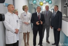 Член Совета Республики А.Карпицкий принял участие в открытии нового отделения в больнице