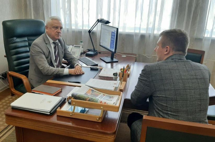 Член Президиума Совета Республики С.Рачков провел рабочую встречу с руководителем Молодежного совета (парламента) при Национальном собрании Республики Беларусь Н.Рачиловским Член Президиума Совета Республики С.Рачков провел рабочую встречу с руководителем Молодежного совета (парламента) при Национальном собрании Республики Беларусь Н.Рачиловским