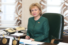 Заместитель Председателя Совета Республики Щёткина М.А. провела «прямую телефонную линию»