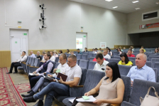 Член Совета Республики Г.Протосовицкий провел встречу с молодыми специалистами, приступившими к работе в Столинском районе Брестской области