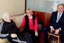 Член Совета Республики Т.Шатликова поздравила ветерана Великой Отечественной войны