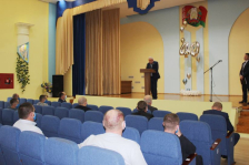 Член Совета Республики В.Маркевич провел встречу с победителями соревнований в АПК