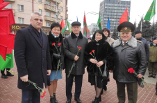 Члены Совета Республики Т.Абель, А.Смоляк и А.Неверов приняла участие в торжественном митинге и праздничном концерте, посвященным Дню защитников Отечества и Вооруженных сил Республики Беларусь.