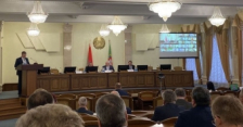 Член Совета Республики Ю.Деркач принял участие в заседании сессии Витебского областного Совета депутатов