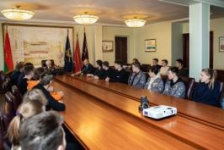 Член Совета Республики О.Романов 
принял участие во встрече студентов
с ветераном Великой Отечественной войны

