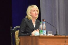 Т.Рунец посетила Белорусский государственный молодежный театр
