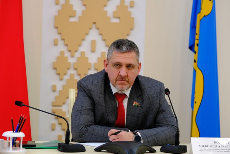 А.Новиков провел прямую телефонную линию и личный прием граждан в Гомельском горисполкоме А.Новиков провел прямую телефонную линию и личный прием граждан в Гомельском горисполкоме