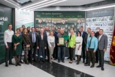 Член Совета Республики А.Ляхов принял участие во встрече молодежи предприятия с легендарным мастером «Белоруснефти»