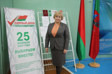 Член Совета Республики Э.Сороко проголосовала досрочно