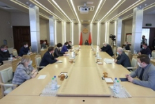 Н.Кочанова провела совещание с представителями Министерства здравоохранения и медицинских учреждений