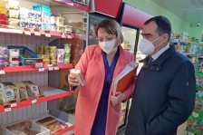 Член Совета Республики А.Карпицкий принимает участие в мониторинге цен на социально значимые товары