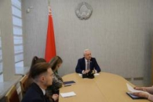 Член Президиума Совета Республики С.Рачков провел личный прием граждан
