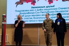 Член Совета Республики Е.Стальбовская приняла участие в акции «Мамины пироги»