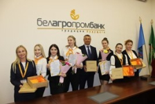 Член Совета Республики О.Жингель провел встречу с молодыми специалистами ОАО «Белагропромбанк» Витебской области