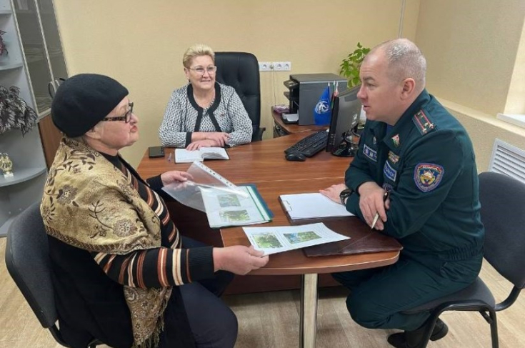 Сергей Мелешкин провел прием граждан в Язненском сельском исполнительном комитете Сергей Мелешкин провел прием граждан в Язненском сельском исполнительном комитете