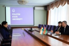 Член Совета Республики О.Романов принял участие во встрече с представителем рекрутингового агентства «Еklavyaoverseas»