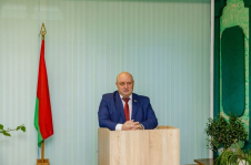 Член Совета Республики Д.Демидов встретился с трудовым коллективом ОАО «Дом торговли Новополоцка»