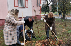 Член Совета Республики Л.Сапего приняла участие в республиканском субботнике