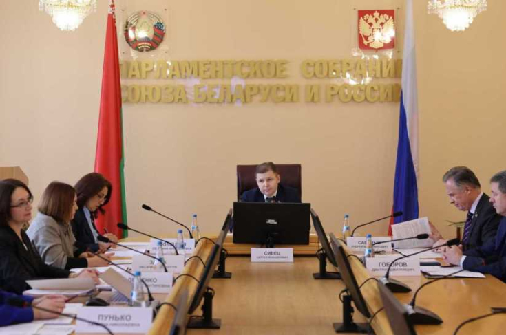 Член Президиума Совета Республики С.Сивец принял участие в заседании Комиссии Парламентского Собрания по законодательству и Регламенту