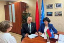 Член Совета Республики Е.Зябликова провела личный прием граждан