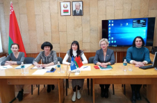 Член Совета Республики Е.Зябликова провела мониторинг цен