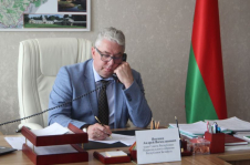 Член Совета Республики А.Янушко провел личный прием граждан