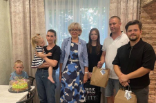 И.Левкович приняла участие в республиканской благотворительной акции «Соберем портфель вместе»