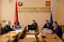 Член Президиума Совета Республики С.Сивец принял участие в заседании Комиссии Парламентского Собрания по законодательству и Регламенту