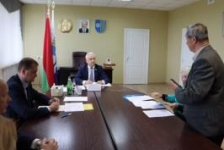 Член Президиума Совета Республики С.Рачков провел личный прием граждан в г. Новолукомле
