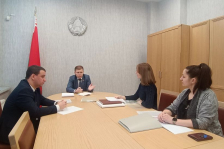 Член Президиума Совета Республики С.Сивец провел личный прием граждан