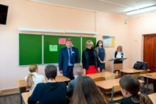 Член Совета Республики Тамара Шатликова встретилась с учащимися и преподавателями школы № 21 Бреста