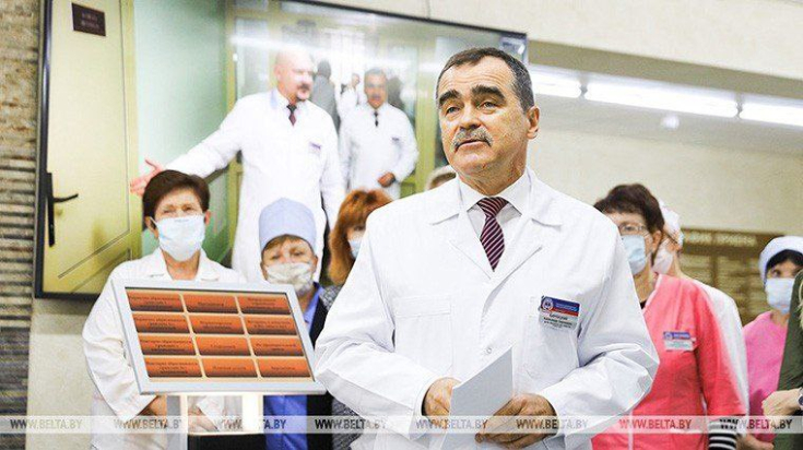 Член Совета Республики А.Карпицкий удостоензвания «Почетный гражданин Каменецкого района» Член Совета Республики А.Карпицкий удостоензвания «Почетный гражданин Каменецкого района»