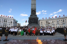 Марина Ильина приняла участие в торжественном митинге, посвященном Дню Знамени Победы