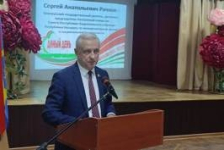 Член Президиума Совета Республики С.Рачков посетил гимназию в г. Дзержинске