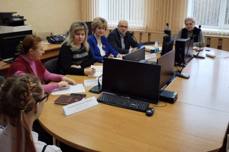 Т.Полушкина приняла участие в Республиканском профсоюзном правовом приеме граждан. Т.Полушкина приняла участие в Республиканском профсоюзном правовом приеме граждан.