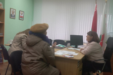Член Совета Республики И.Сачковская провела прием граждан