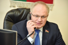 Член Совета Республики Деркач Ю.Н. ответил на вопросы граждан