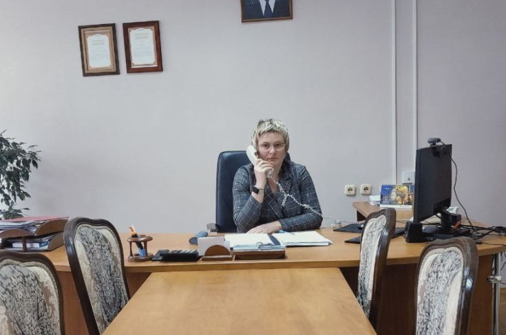 Член Совета Республики Е.Фурс провела прямую линию с жителями Новополоцка Член Совета Республики Е.Фурс провела прямую линию с жителями Новополоцка